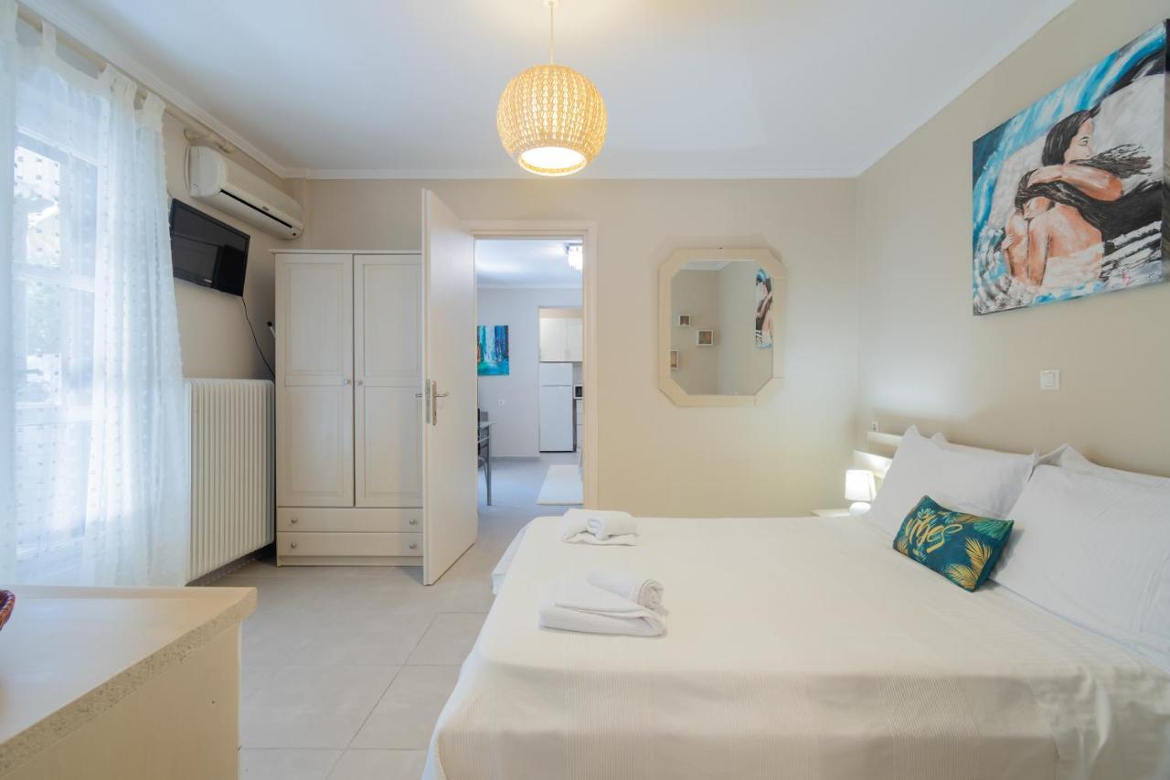 Stefanias Apartment Neos Marmaras Bagian luar foto