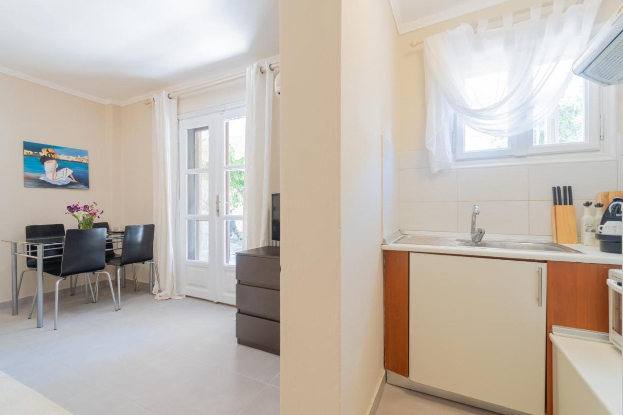 Stefanias Apartment Neos Marmaras Bagian luar foto
